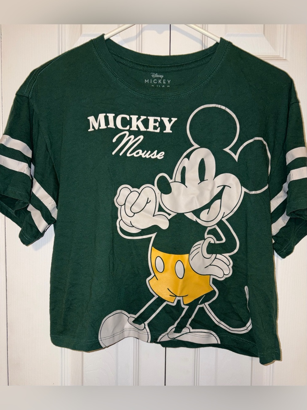 💚Disney Mickey Mouse Green & Yellow Gold Varsity Crop Tee Women’s Small *Cute*
